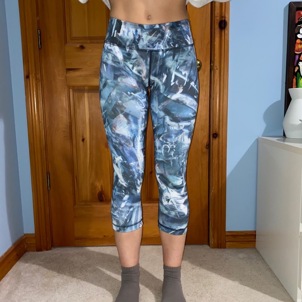 VIMMIA Mid-calf Leggings size XS